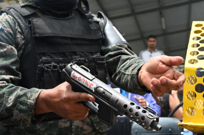 honduras arme confiscate inchisori distrugere profimedia-0788361815