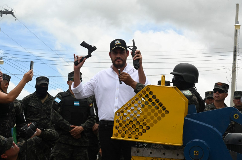 honduras arme confiscate inchisori distrugere profimedia-0788363015