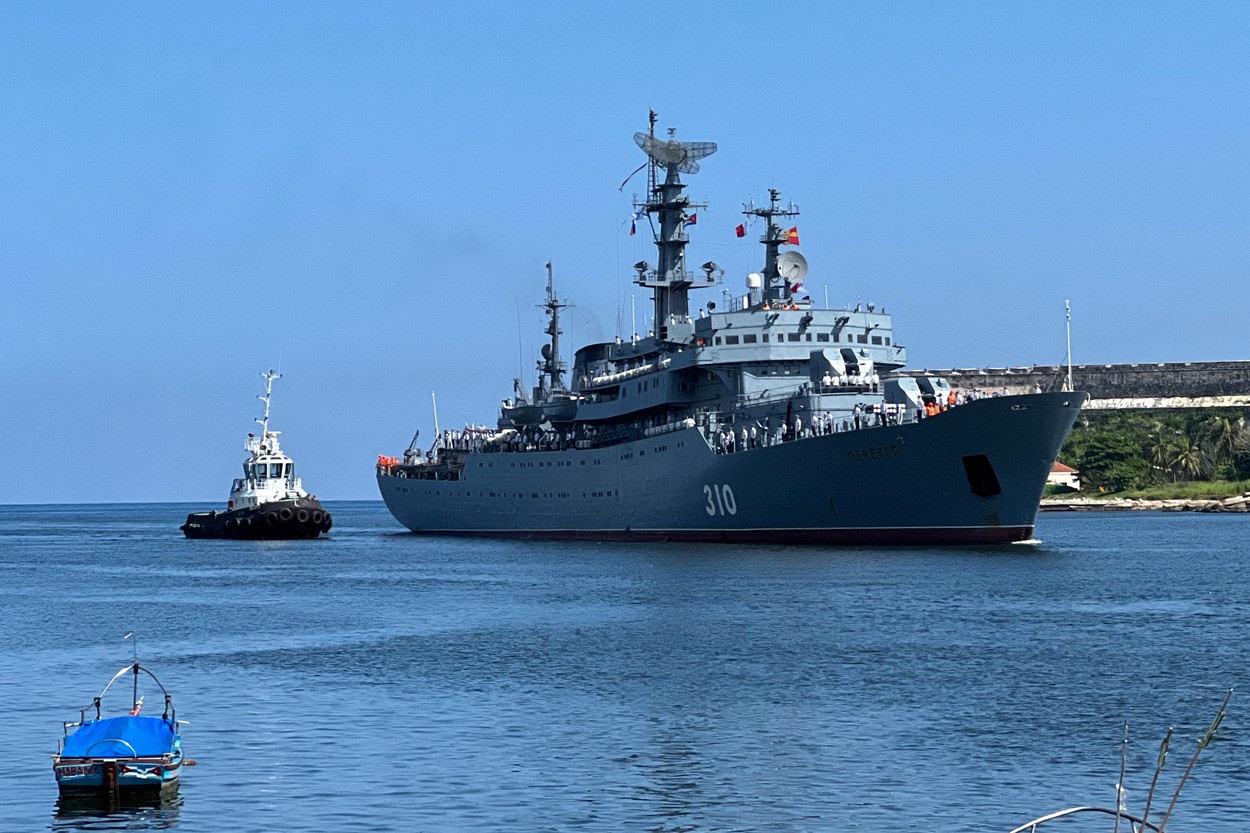 Scandal între Cuba și SUA după sosirea unei nave rusești la Havana. Marina americană a adus un submarin nuclear la Guantanamo