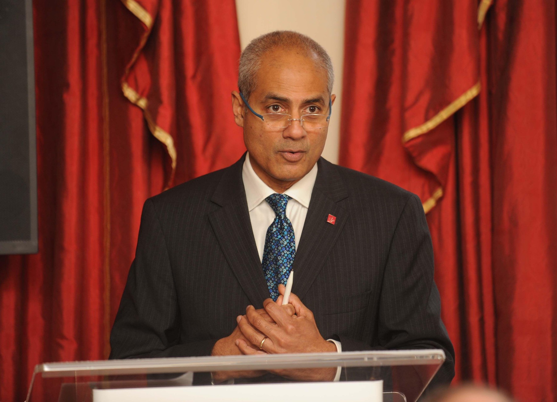 Jurnalistul BBC George Alagiah a murit la vârsta de 67 de ani