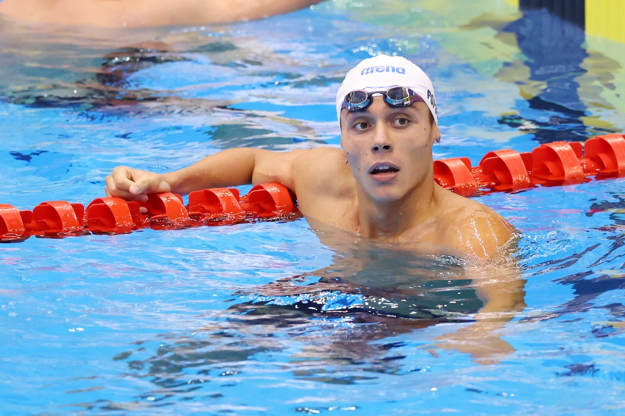 David Popovici s-a calificat în semifinale la 200 m liber la Campionatul European de nataţie cu cel mai bun timp din serii