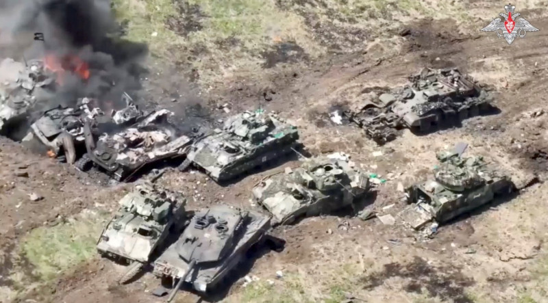 tancuri-blindate-distruse-ucraina