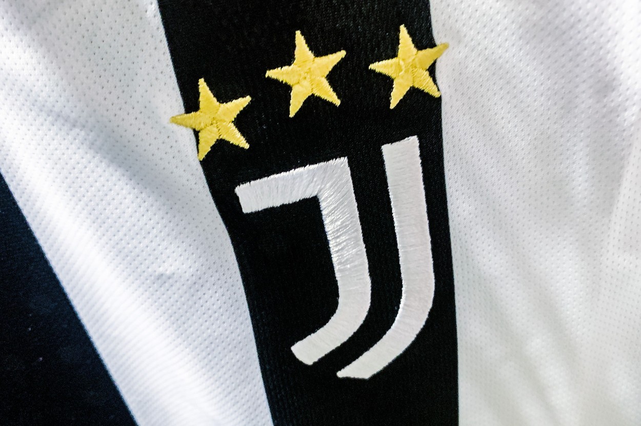 Clubul Juventus Torino, exclus din cupele europene în sezonul viitor. Gruparea italiană îşi susţine nevinovăţia, dar nu va face apel
