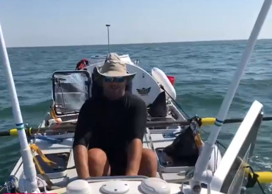 Operațiune de salvare pe mare. Sportivul Alex Dumbravă plecase spre Georgia, dar i s-a făcut rău în Marea Neagră