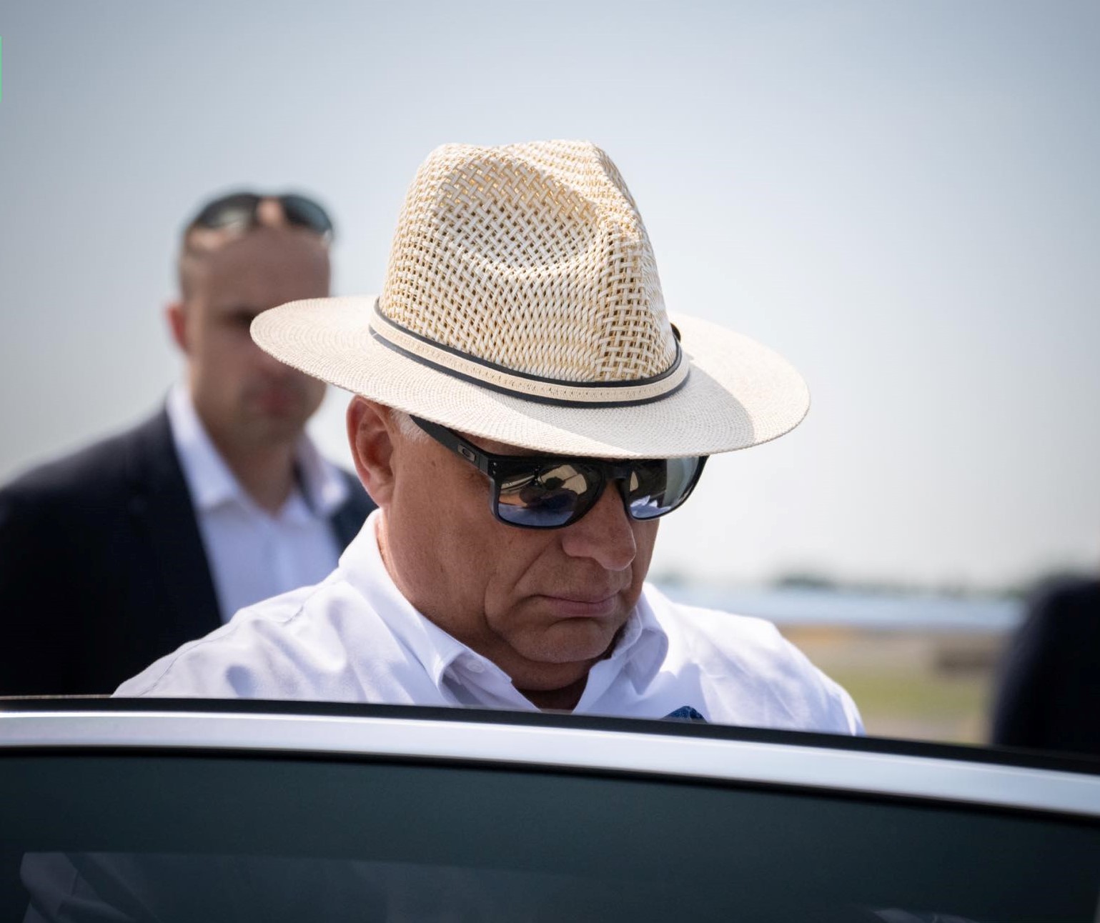 Oficialii de la Budapesta și-au început mesajele anti-UE la Băile Tușnad, înainte de discursul de sâmbătă al lui Viktor Orban
