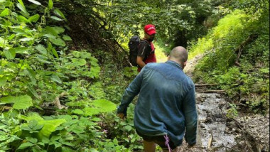 turist salvat din padure de salvamontisti