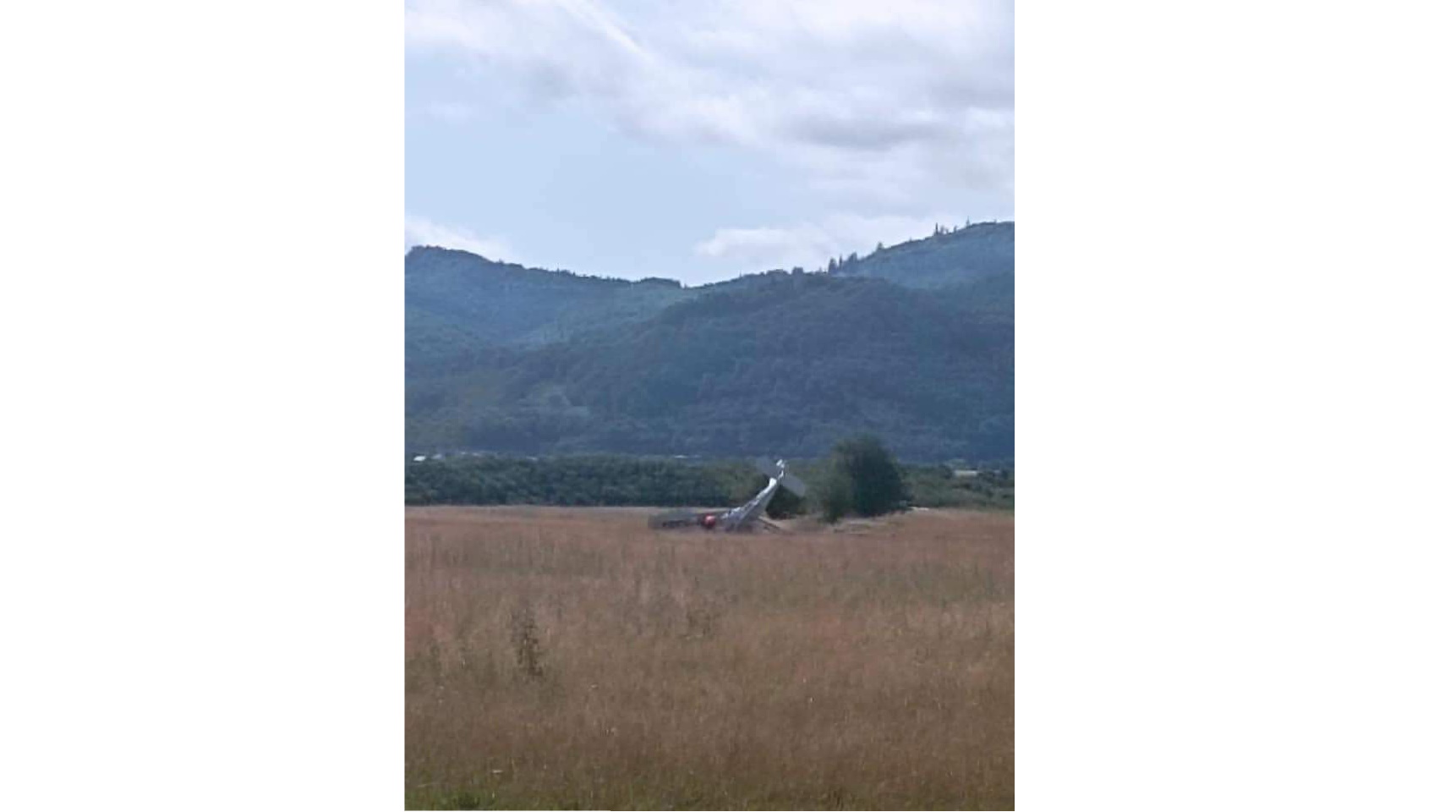Un avion s-a prăbușit în județul Brașov. Pilotul a murit