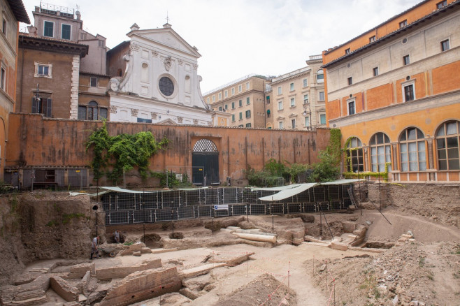 Italy: Archaeological discovery of Theater of Nero in Rome