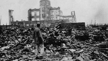 Urmările atacului cu bombă atomică asupra orașului Hiroshima în 1945