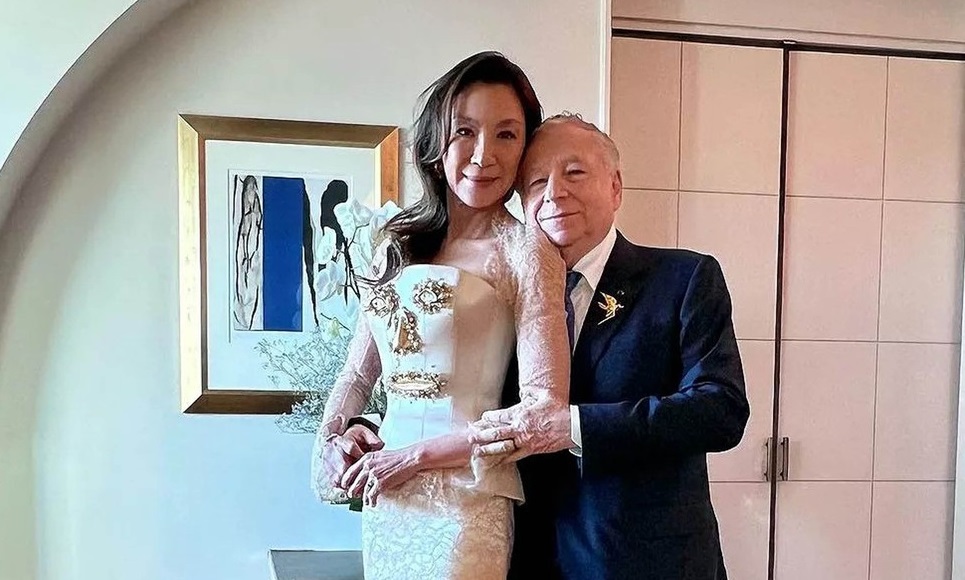 Rochia neobișnuită și spectaculoasă pe care a purtat-o Michelle Yeoh la nunta cu Jean Todt. Imaginile dezvăluite de actriță