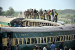 PAKISTAN SANGHAR TRAIN ACCIDENT DEATH TOLL