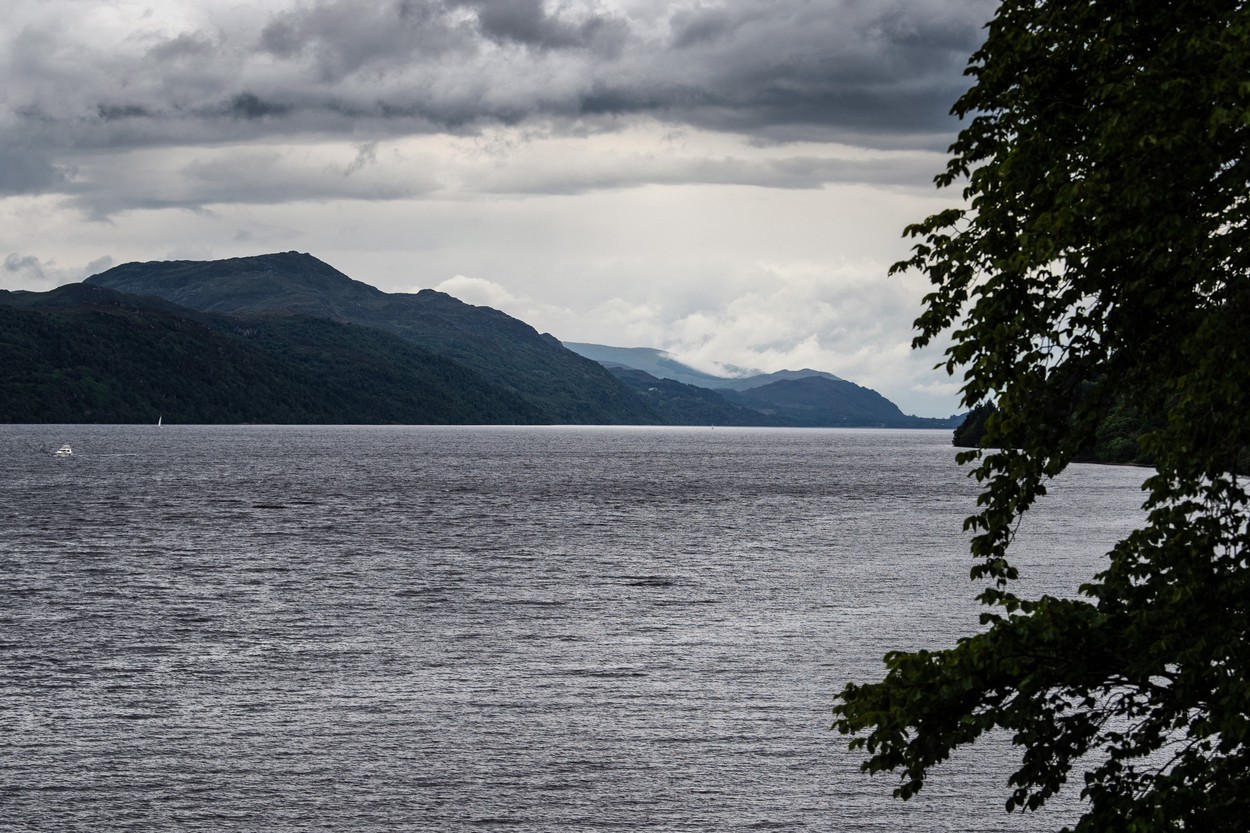 Cea mai mare vânătoare de monștri în lacul Loch Ness. Se caută voluntari