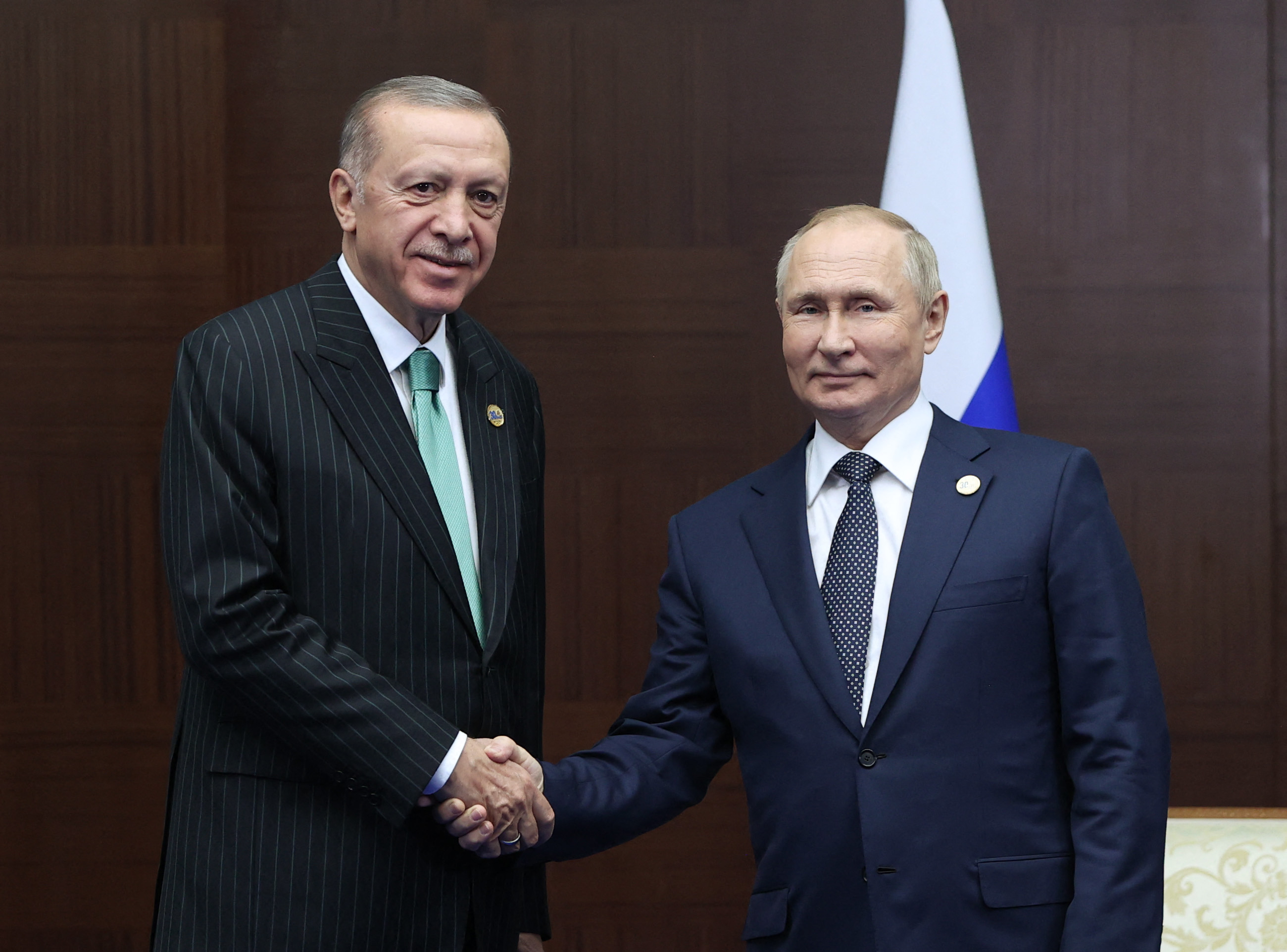 Erdogan l-a informat pe Putin care este poziția Turciei în viitoarele negocieri de pace pentru Ucraina