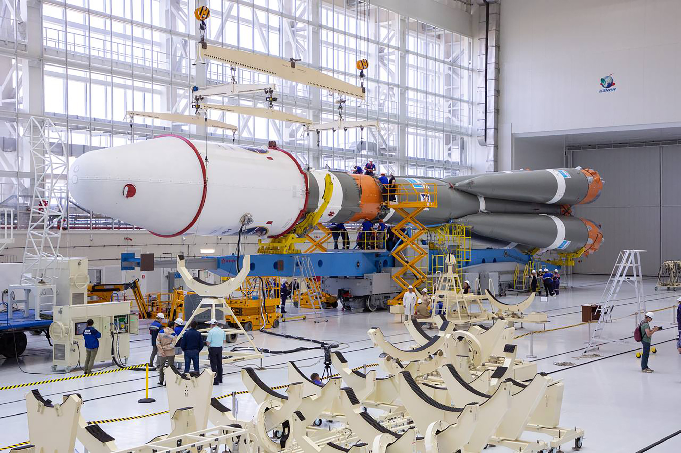 Rusia va ajunge din nou pe Lună. Agenția spațială Roscosmos a anunțat lansarea Luna-25, o sondă de explorare selenară