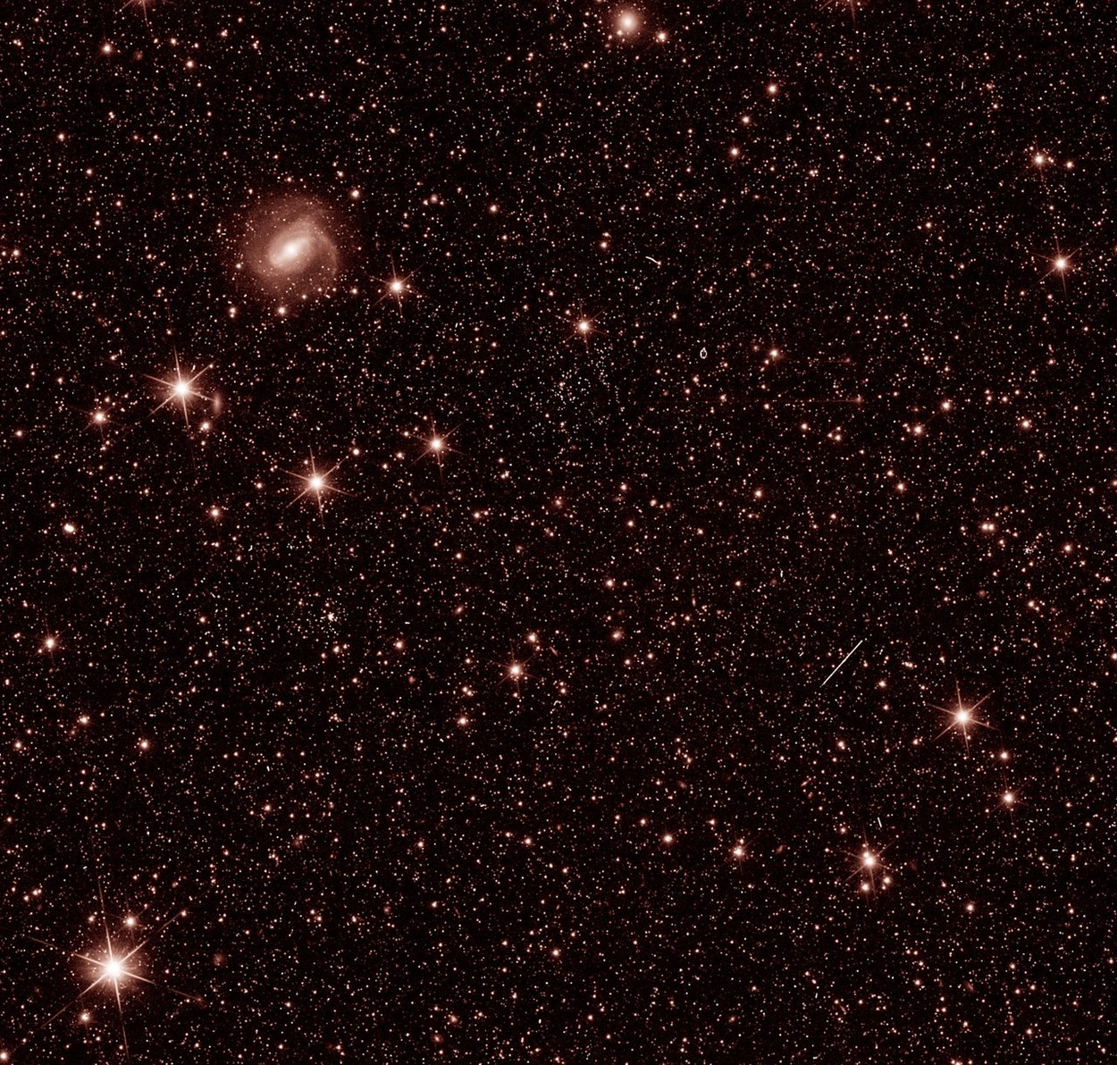 „Galaxii și stele strălucitoare”. Agenția Spațială Europeană a publicat primele imagini din Univers surprinse de telescopul Euclid