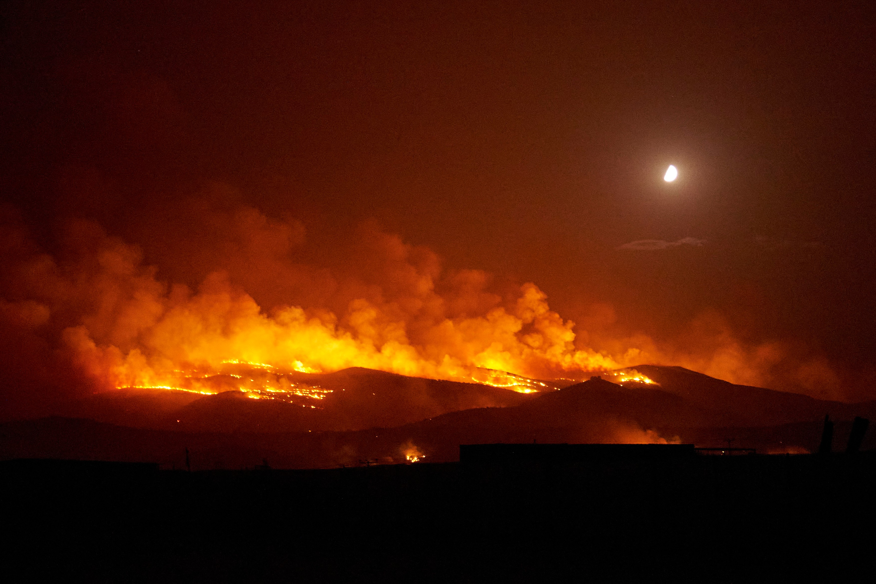 Amenzi mai mari pentru cei care provoacă incendii de vegetație în Grecia. Piromanii vor ajunge la închisoare
