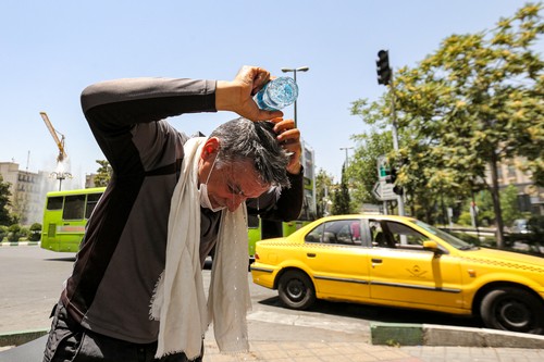 Iranul a decretat două zile libere din cauza unui val de căldură „fără precedent”