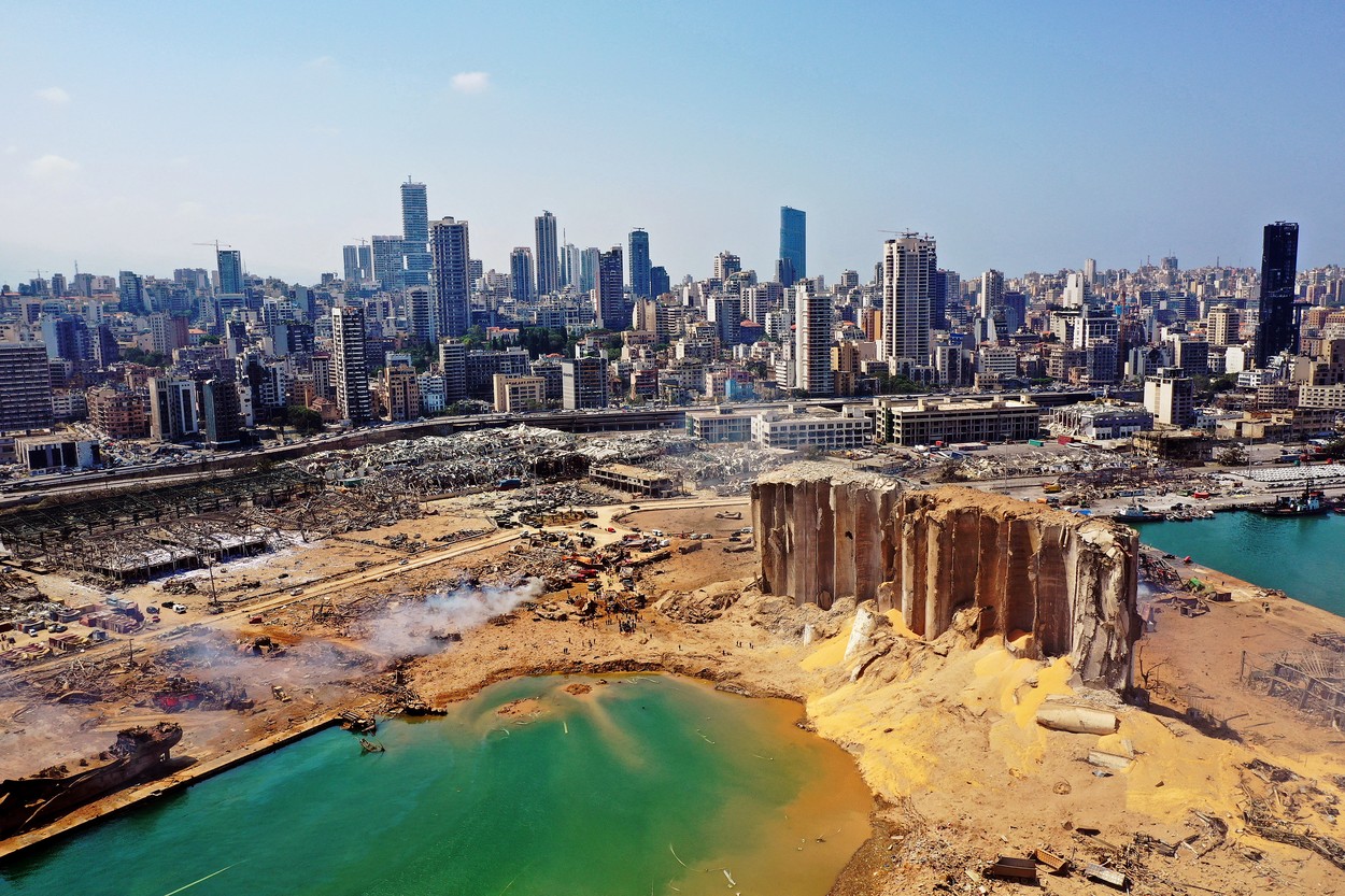 Trei ani de la explozia din Beirut, cea mai puternică deflagrație accidentală din secolul 21, soldată cu 219 morți și 7000 de răniți