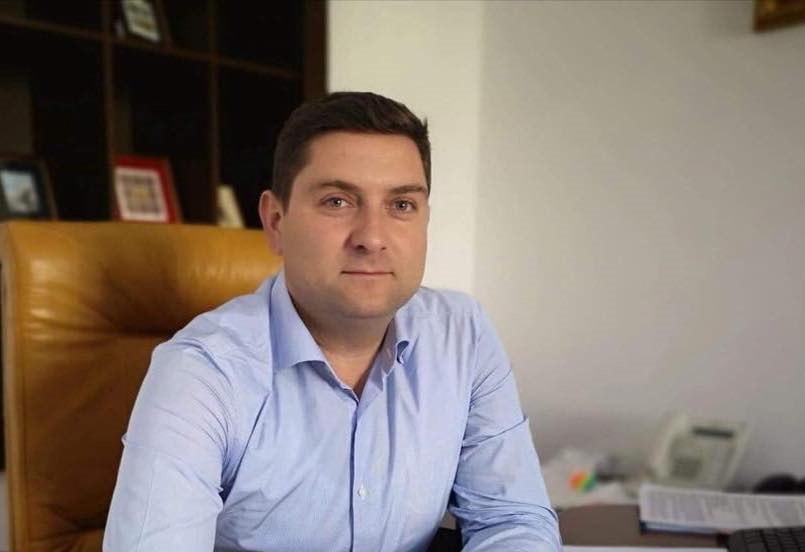 Prefectul de Iași răspunde acuzațiilor lui Alexandru Muraru: Domnul deputat este încă euforic după concediul petrecut în SUA