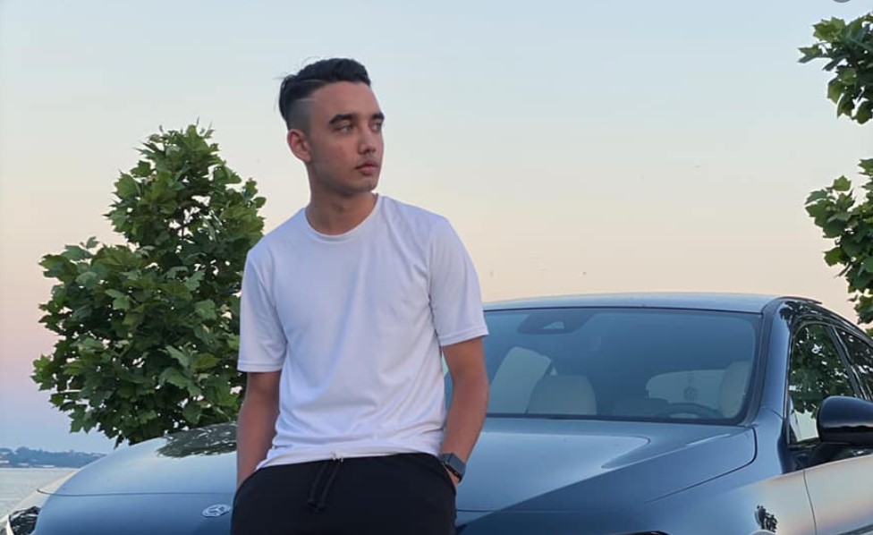 Eric, tânărul lovit de skijet la Eforie, este în stare gravă. Familia încearcă să găsească vinovatul. Cum s-a întâmplat totul
