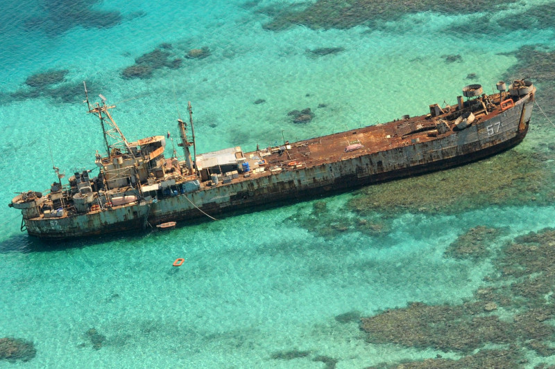 vas-militar-eșuat-filipine