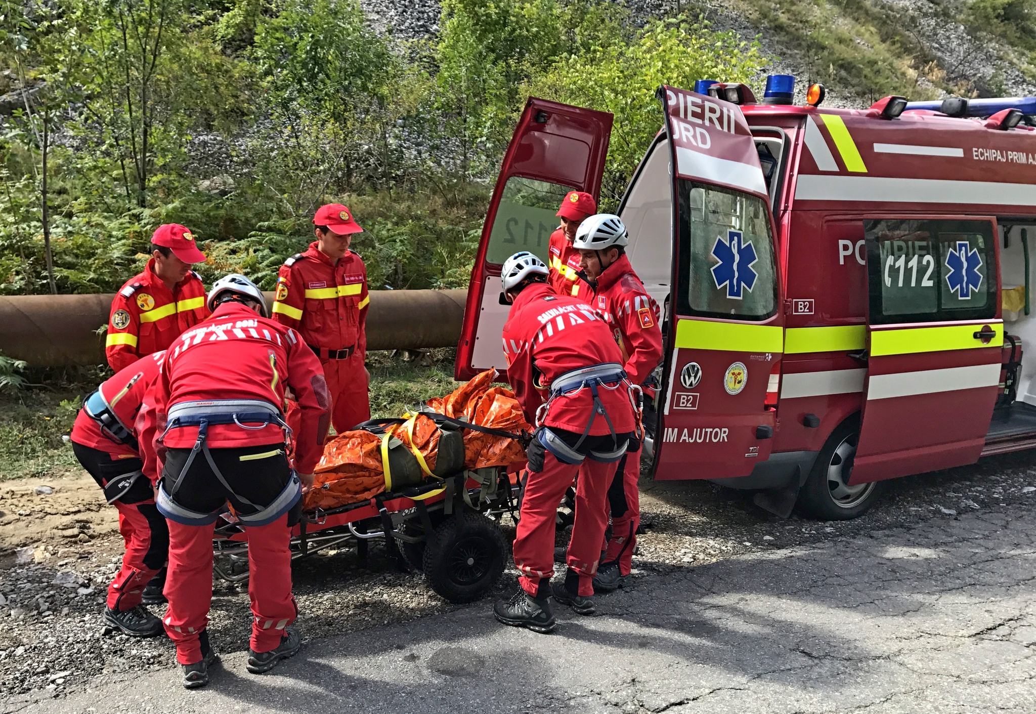 Zeci de intervenții ale salvamontiștilor în ultimele 24 de ore. Opt persoane au fost rănite