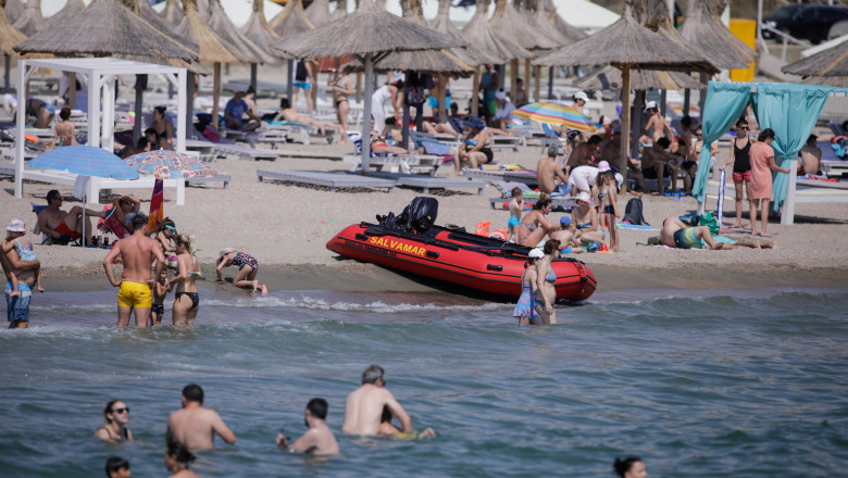 Tragedia din Mamaia. Încă o persoană dintre cele șapte luate de curenți a murit