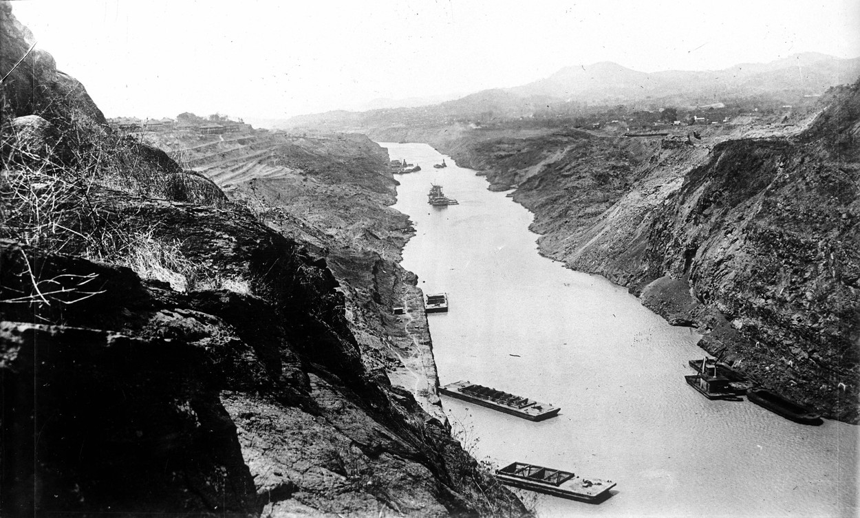 109 ani de la inaugurarea Canalului Panama, proiect gândit de spanoli în 1500, început de francezi în 1880 și încheiat de SUA în 1915