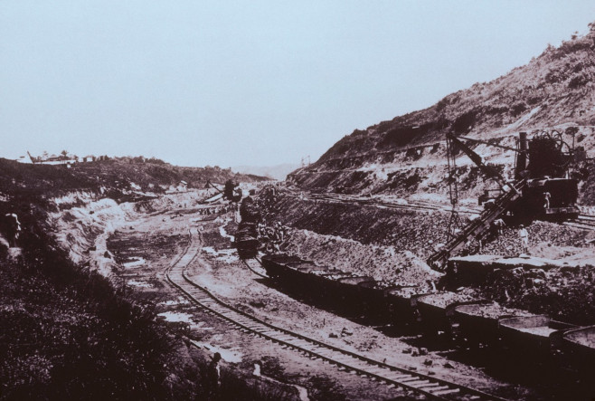 Building Panama Canal / Photo / 1897