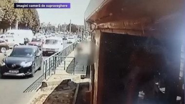 Primele imagini cu tragedia din Arad, unde o femeie a fost omorâtă de tramvai