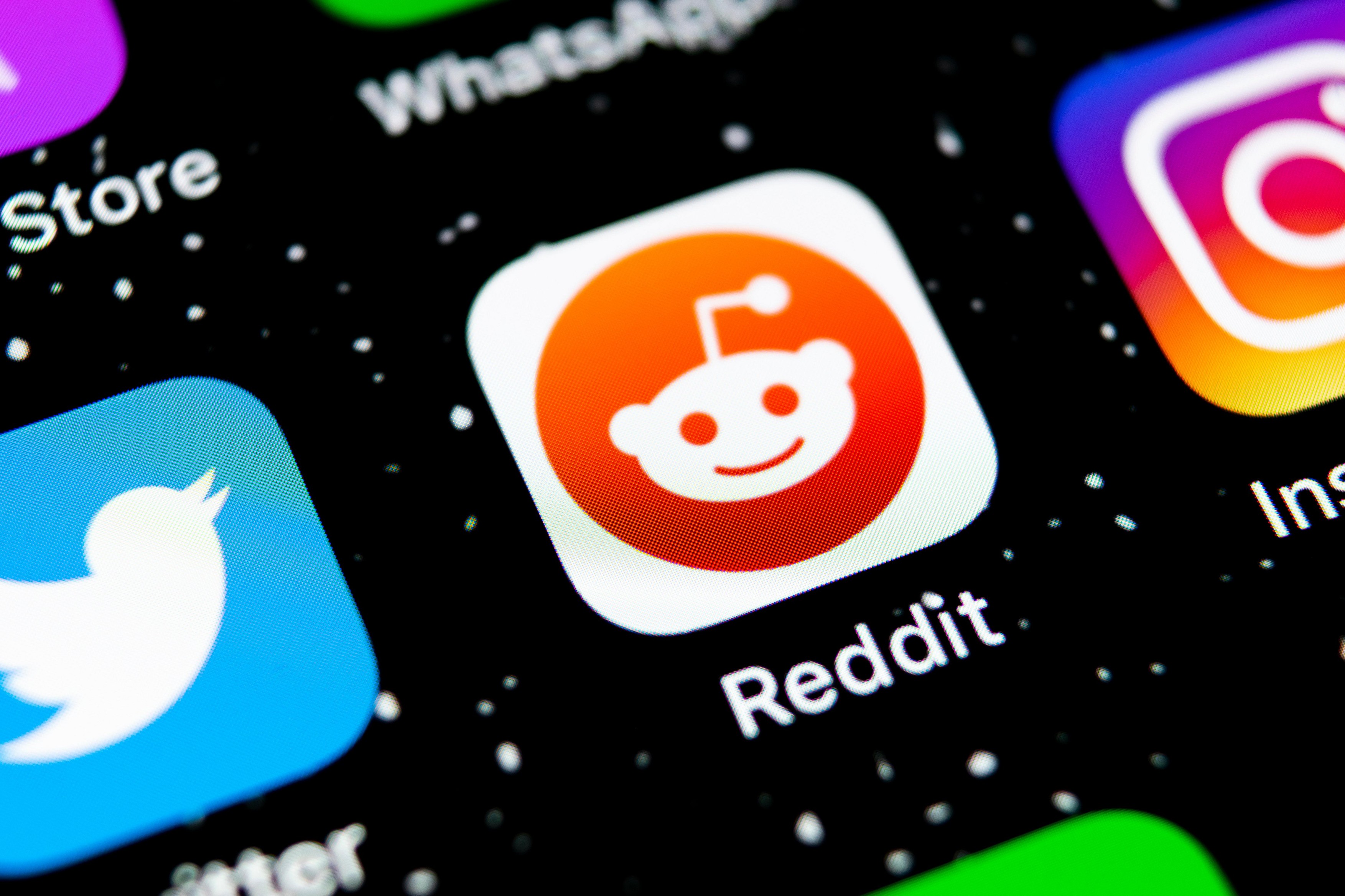 Reddit a fost amendat în Rusia, pentru că răspândește știri false despre războiul cu Ucraina