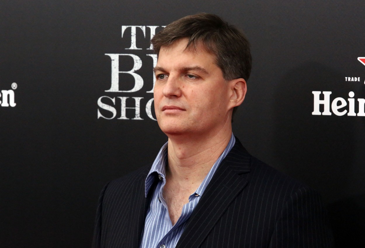 Urmează o cădere a bursei? Michael Burry, investitorul care a prezis criza din 2008, a pariat masiv pe prăbușirea Wall Street