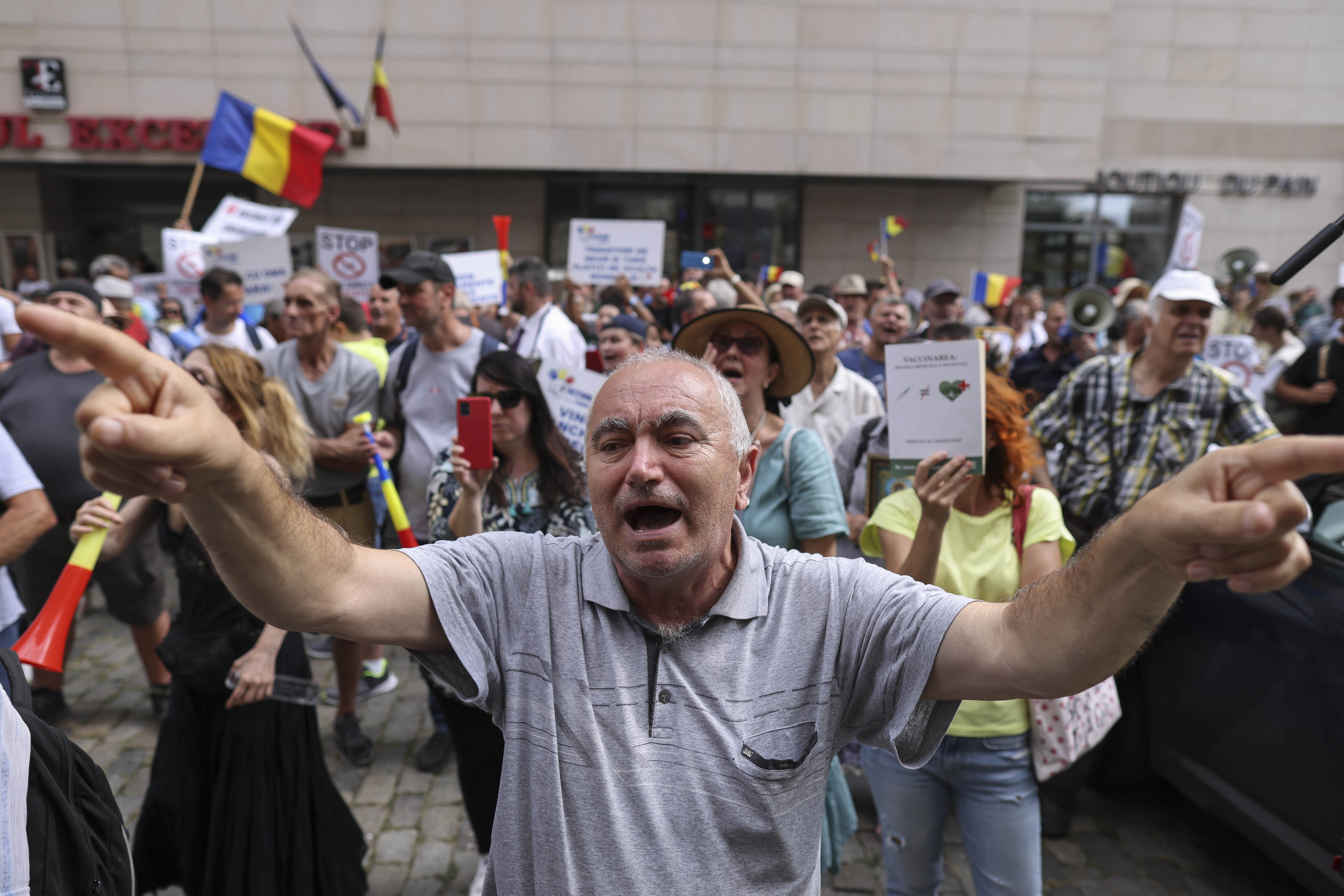 Amenzi după protestul AUR de la Ministerul Sănătății. A fost întocmit și un dosar penal