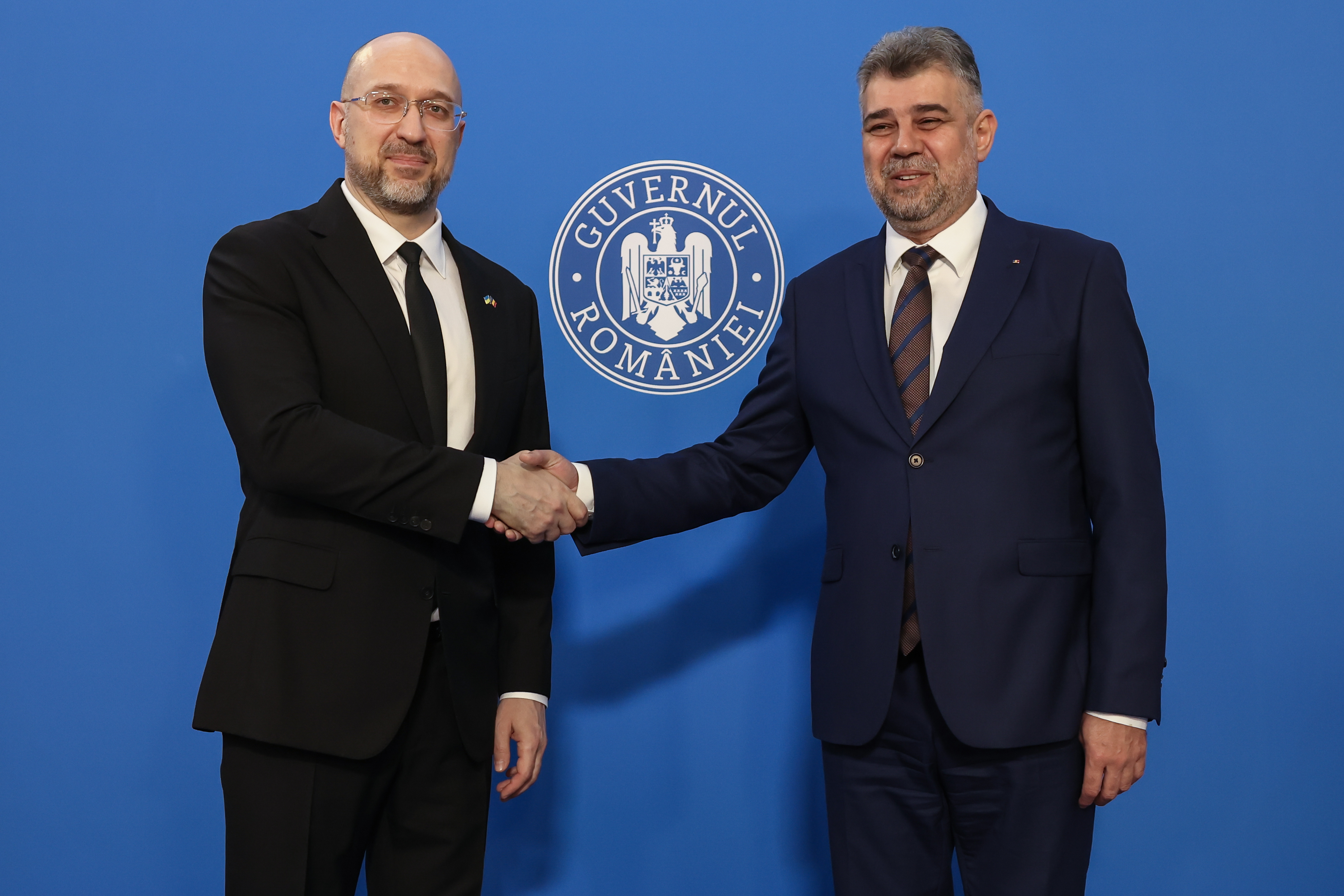 Marcel Ciolacu l-a primit pe premierul Ucrainei la Palatul Victoria. Cei doi au semnat o declaraţie privind tranzitul mărfurilor