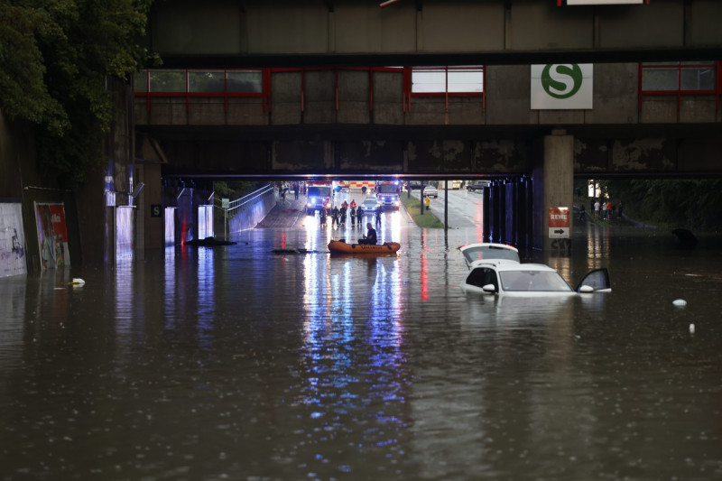 inundatii in urma unei furtuni in germania