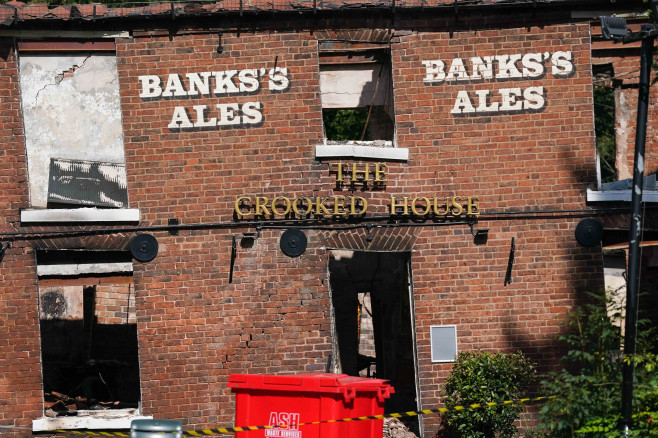 Crooked House pub fire