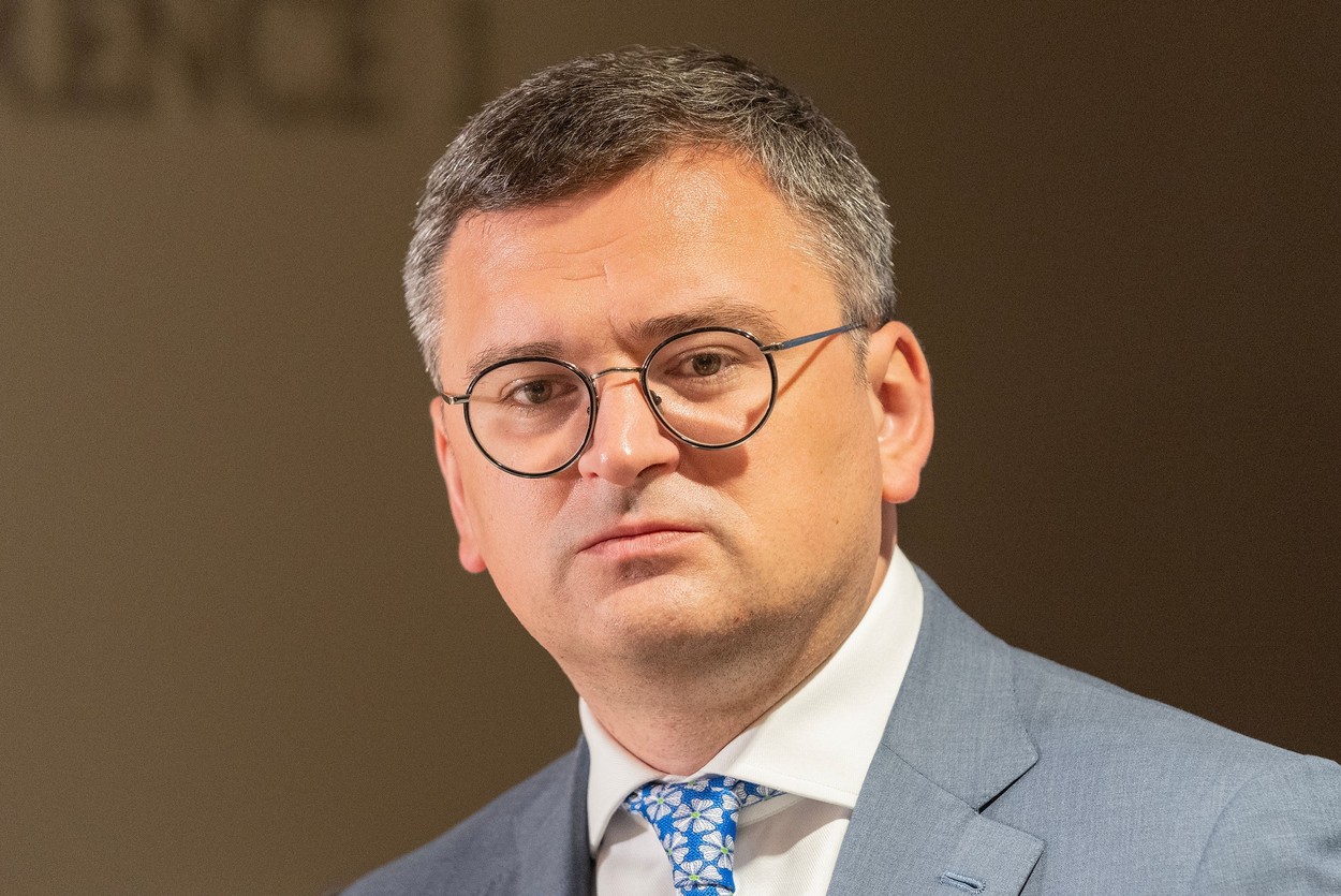 „Nu-i vom vedea niciodată pe Zelenski și pe Putin la aceeași masă de negocieri”, spune ministrul ucrainean de externe