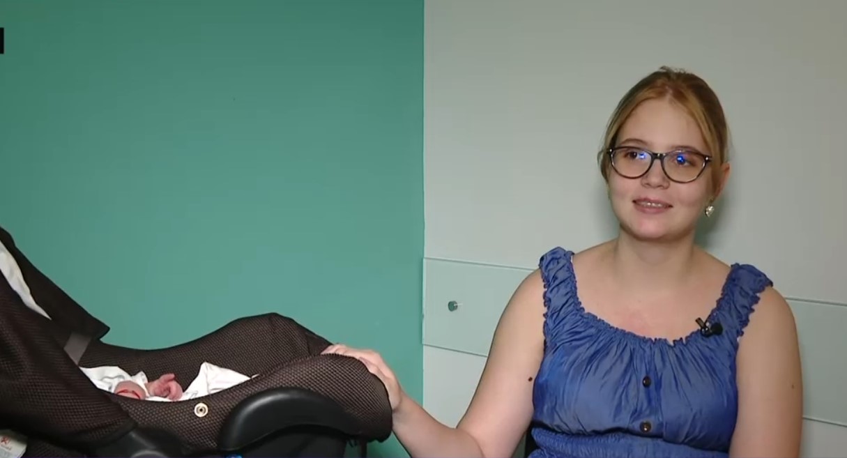 Premieră în transplantul hepatic: O pacientă cu dublu transplant a născut. Copilul a primit numele medicului care a salvat-o