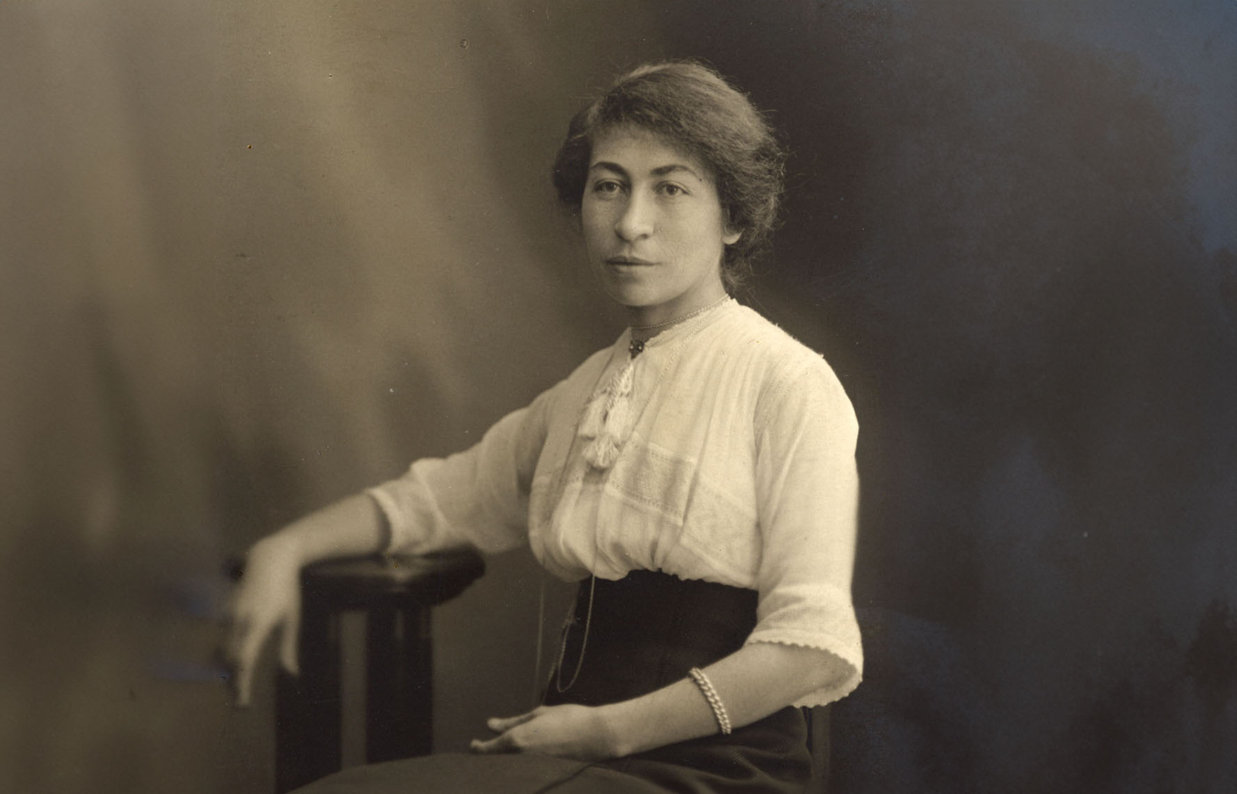 Cine a fost Ștefania Mărăcineanu, profesoara cu doctorat la Sorbona care a realizat în 1931 prima ploaie artificială 
