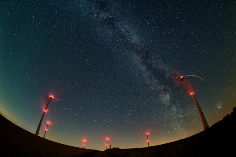 Shooting star stream of the Perseids