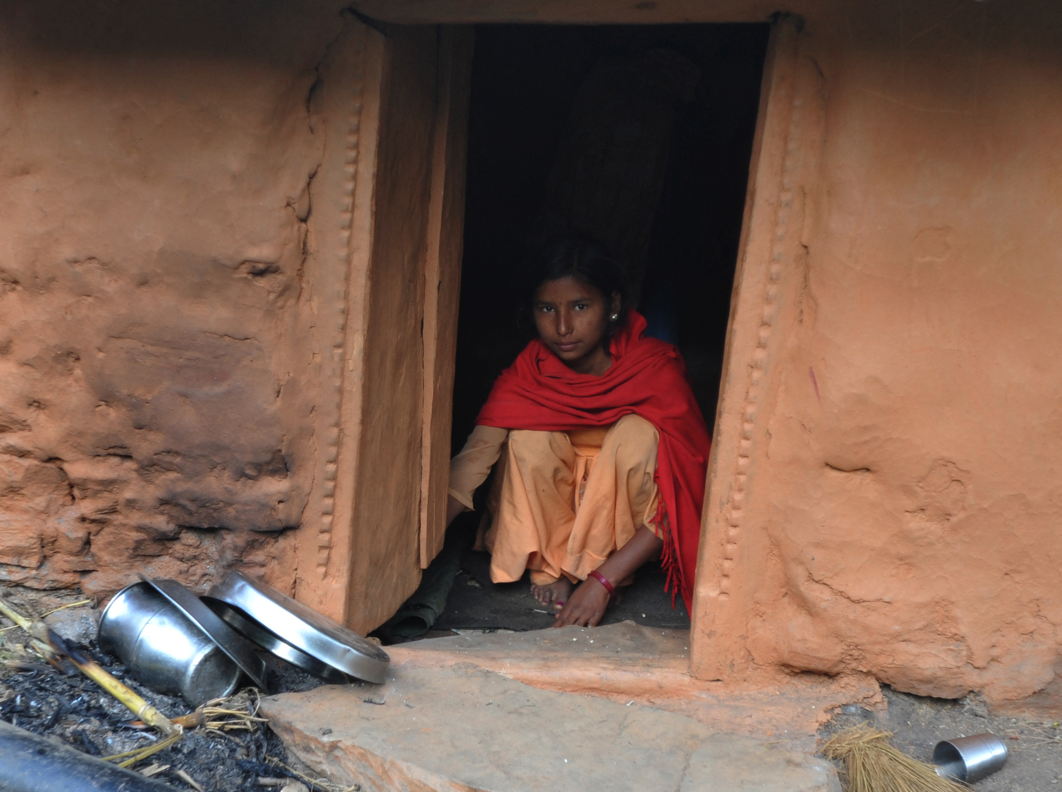 Anita, o fată de 16 ani, a murit după ce a fost obligată să stea într-o „colibă pentru menstruaţie”, în Nepal