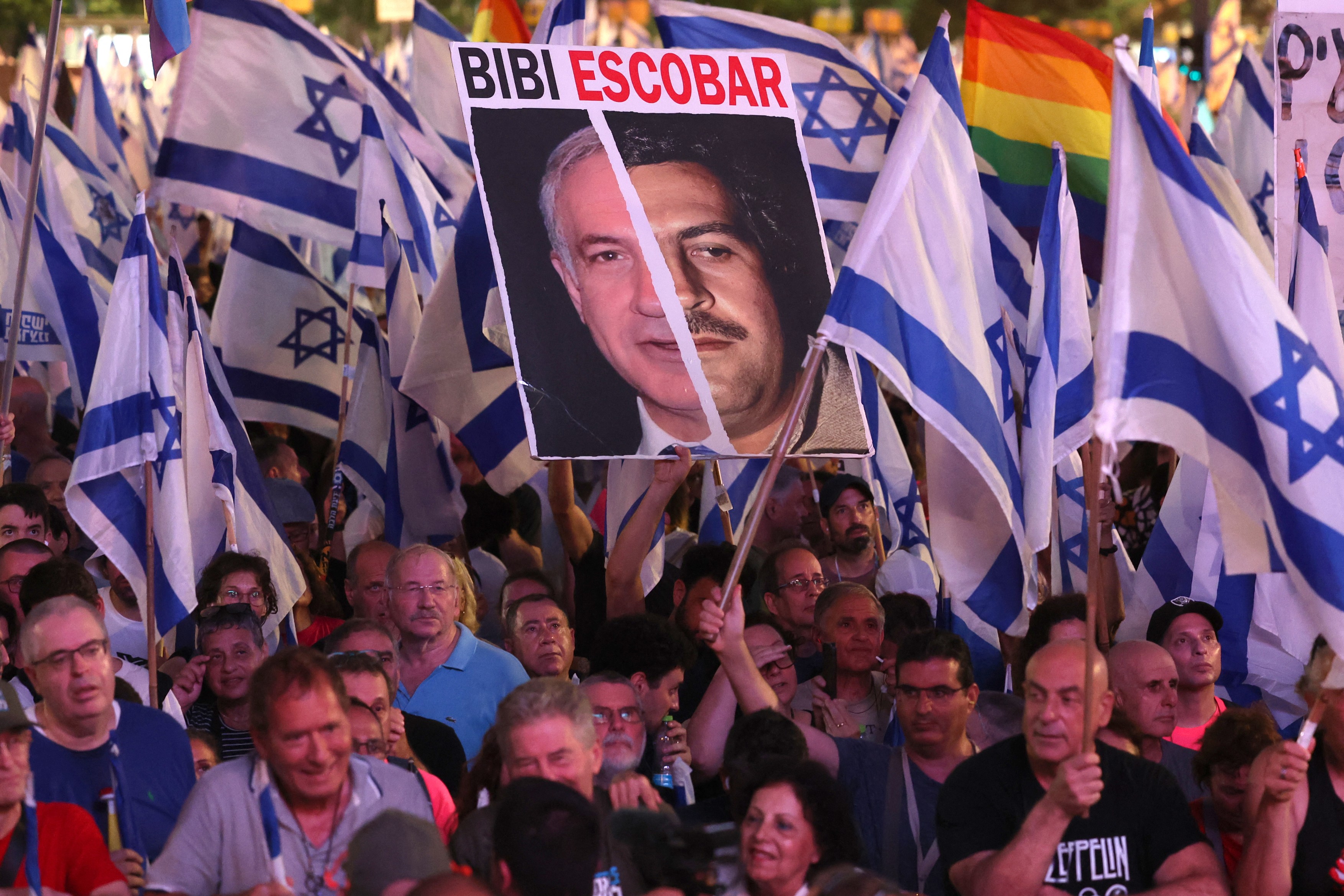 Mii de israelieni protestează din nou împotriva reformelor judiciare susținute de guvernul condus de Benjamin Netanyahu