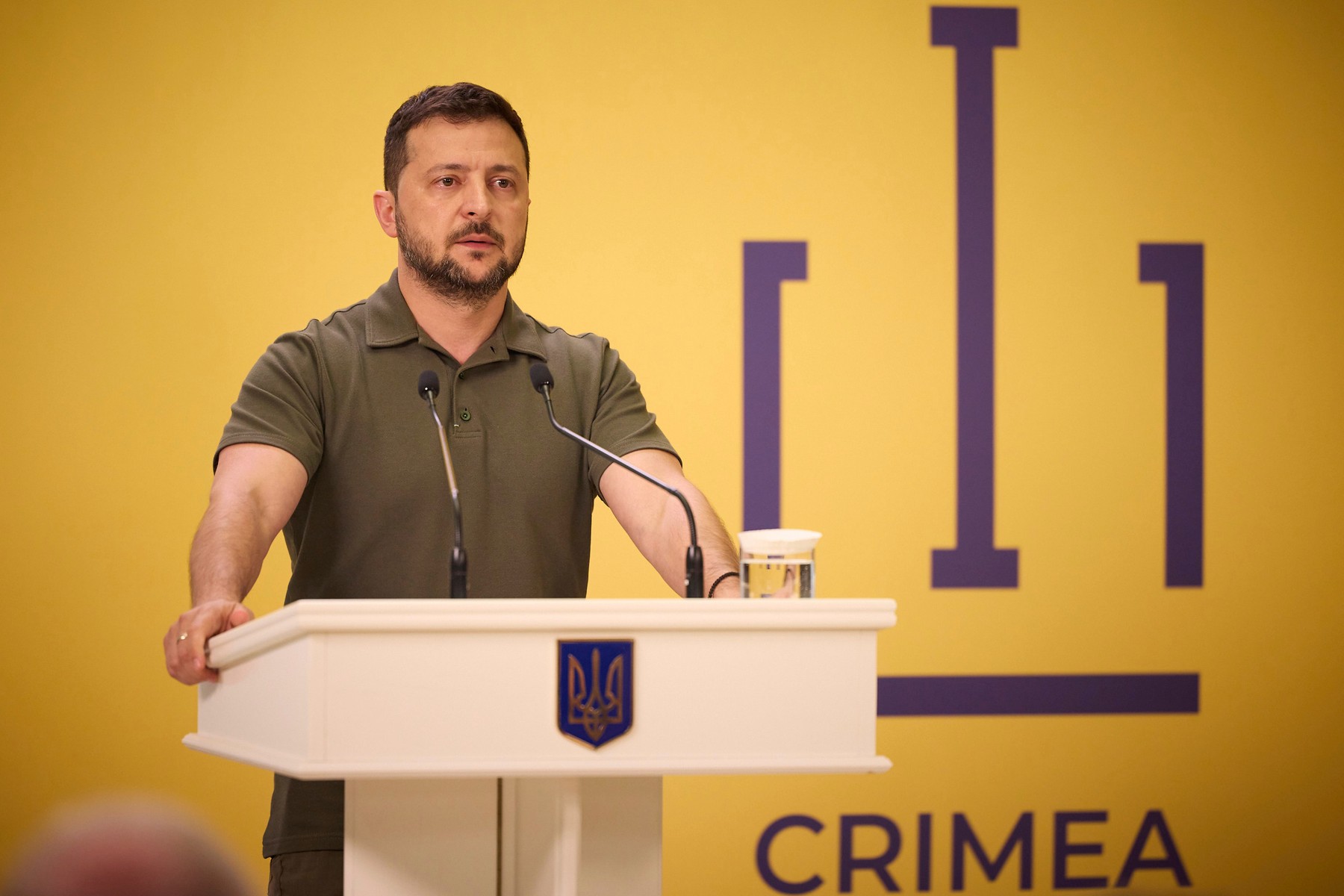 Ucraina sărbătorește aniversarea independenței. Zelenski îi asigură pe cei aflați sub ocupație că „vor fi martori la revenirea țării”