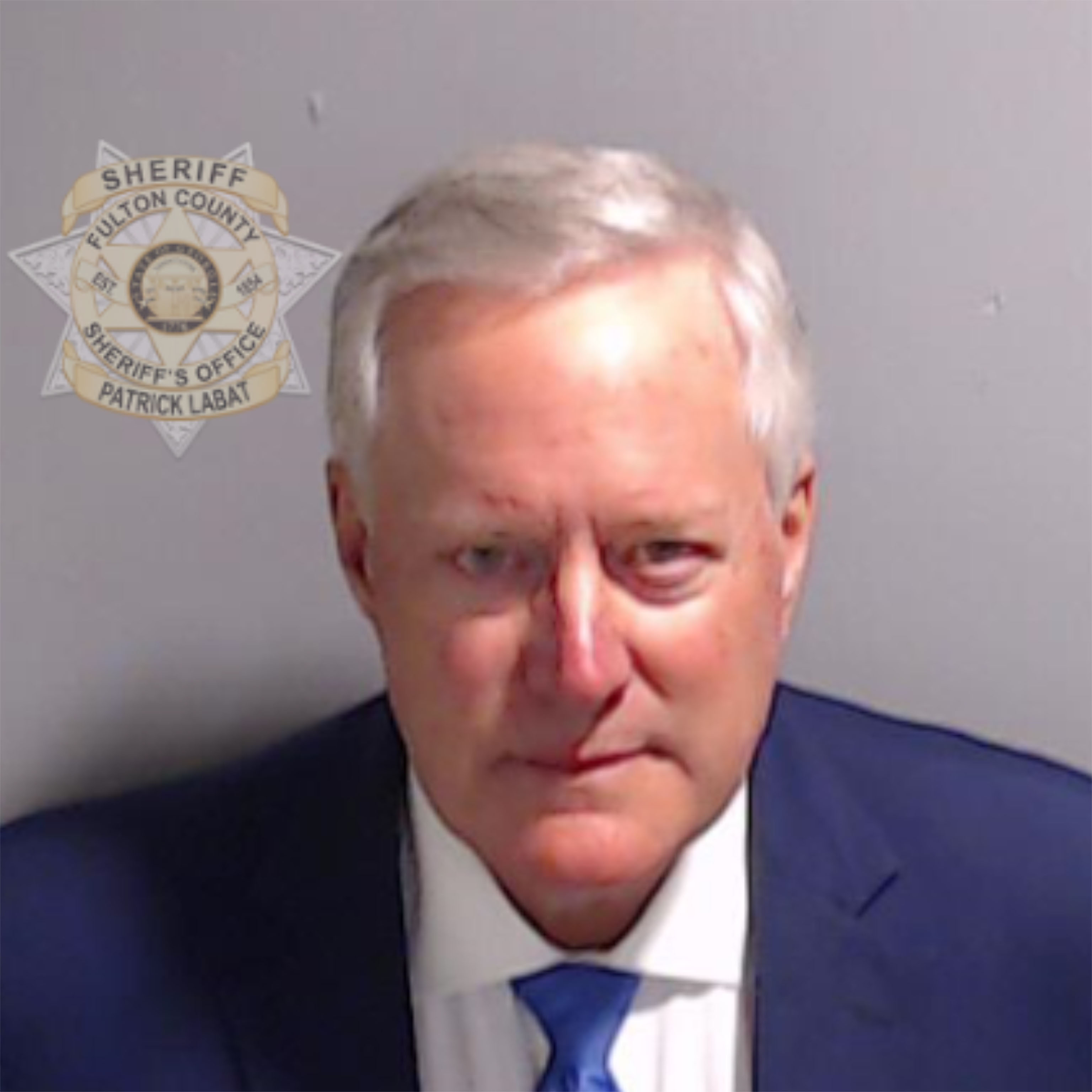 Mark Meadows, fostul şef de cabinet al Casei Albe inculpat în același dosar cu Trump, s-a predat în Georgia
