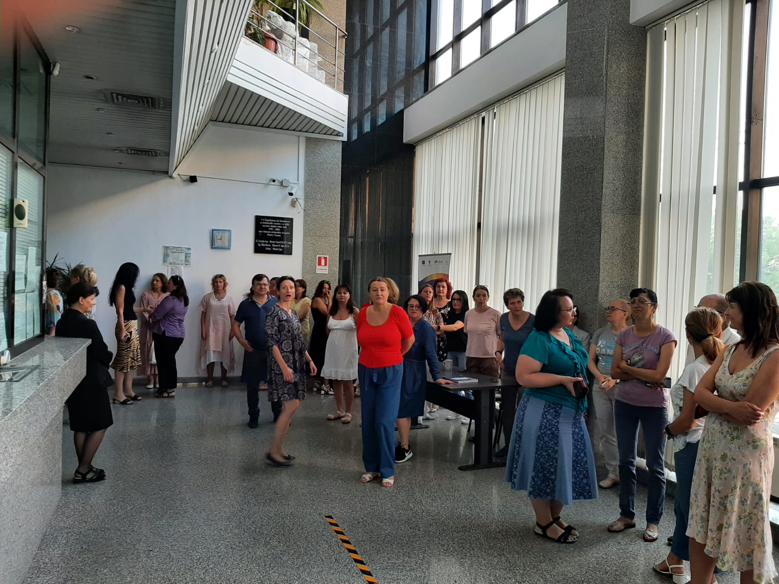 A doua zi de proteste spontane la mai multe administraţii fiscale din ţară