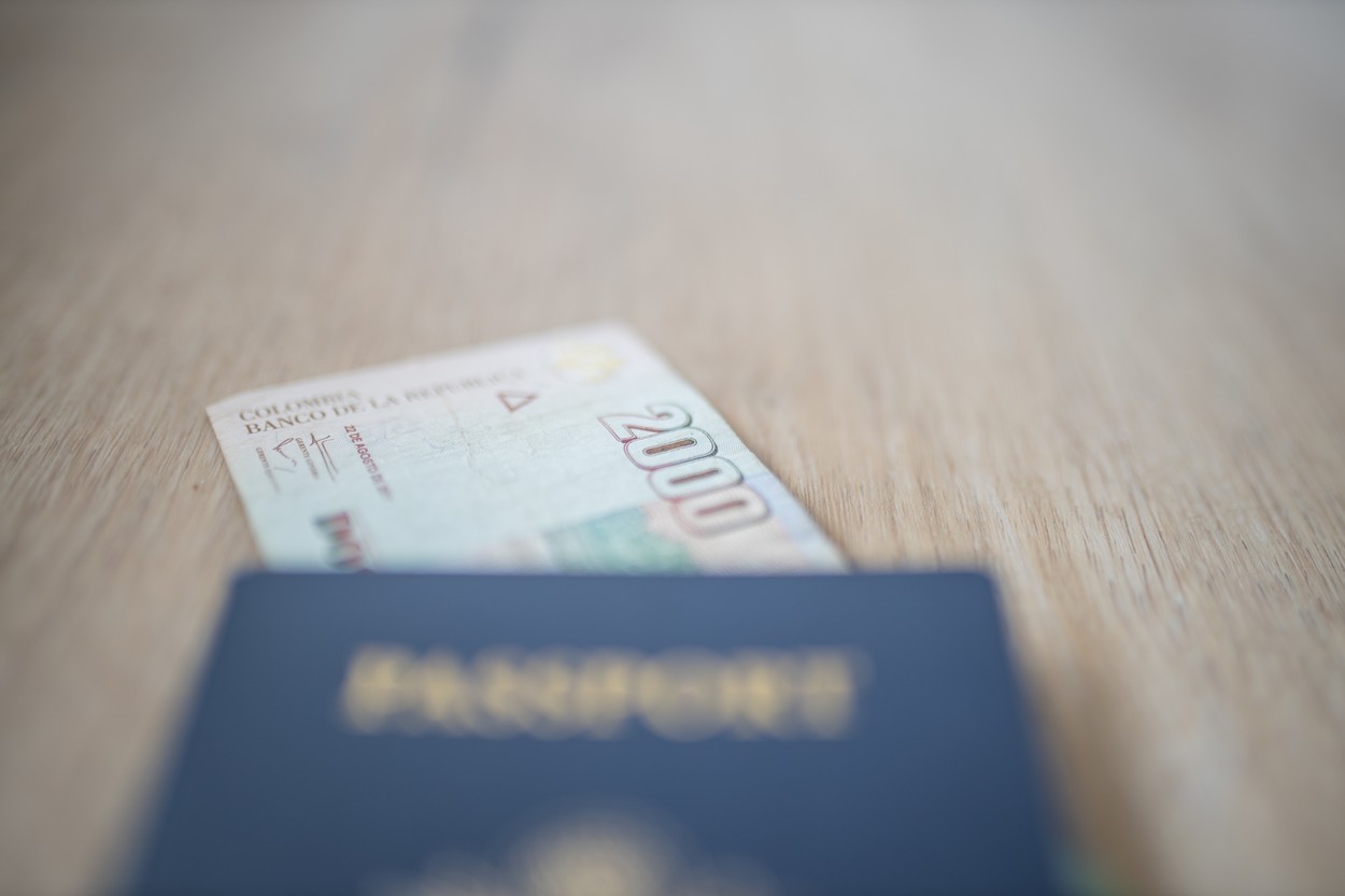 Columbia a început să emită paşapoarte cu opțiunea de gen „X” pentru persoanele care se identifica drept non-binare