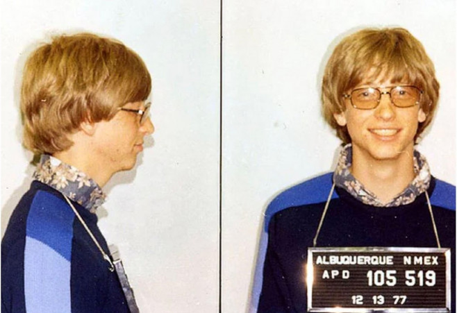 BILL GATES American internet businessman in a police mugshot from December 1977 when he was arrested in Albuquerque, New Mexico, in connection with a driving offence