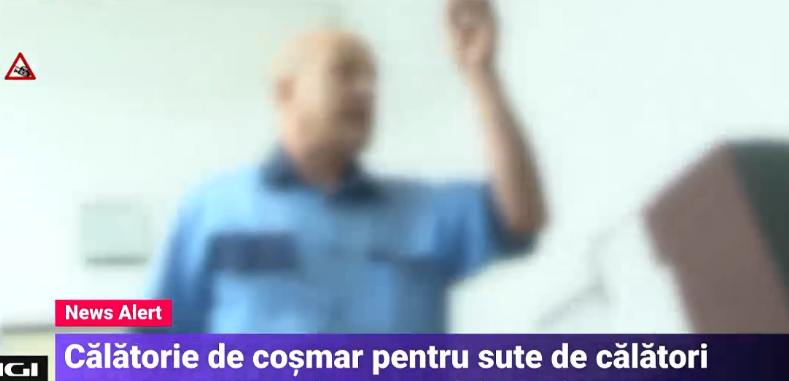 Scandal la Timișoara. Sute de oameni care au așteptat ore în șir un tren, dați afară dintr-un birou CFR: "Eu am de lucru, cu telefoane"