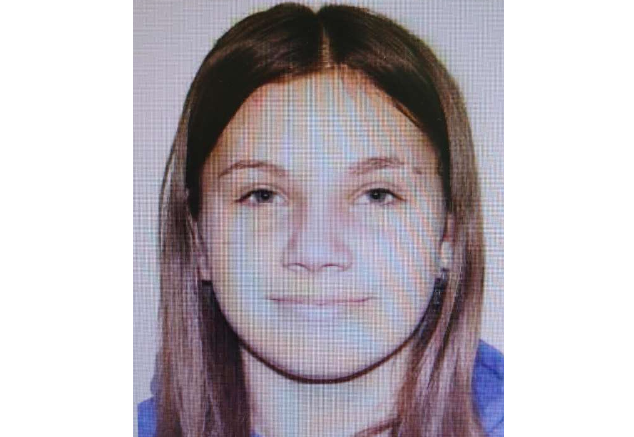 O fată de 14 ani din Botoșani a dispărut de acasă noaptea trecută. Poliția cere ajutor pentru a o găsi