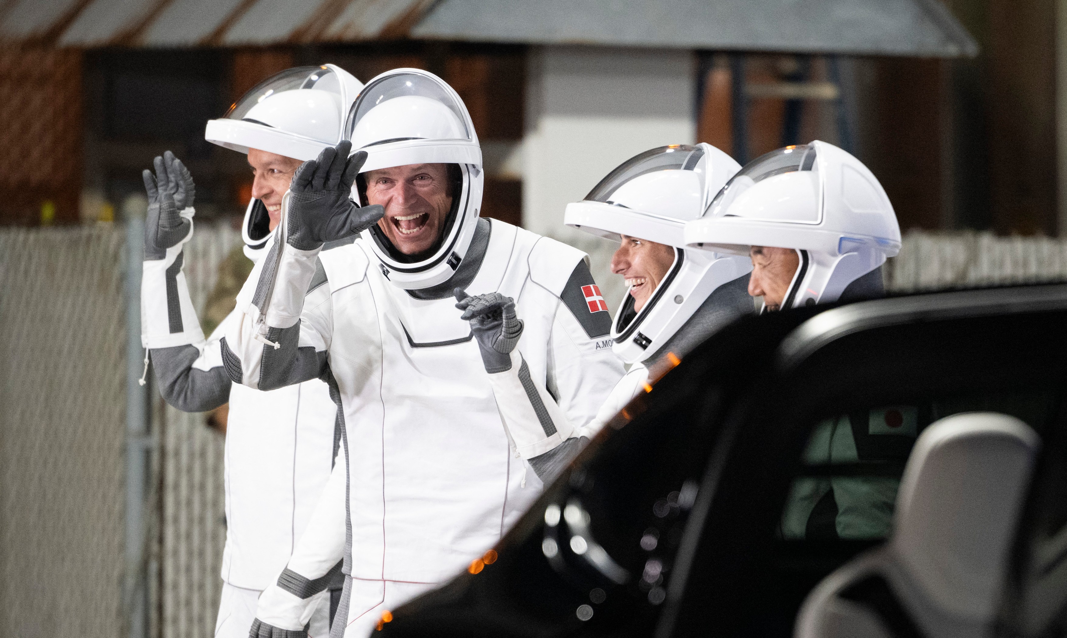 Capsula SpaceX Crew Dragon a transportat cu succes patru astronauți din patru țări la Stația Spațială Internațională